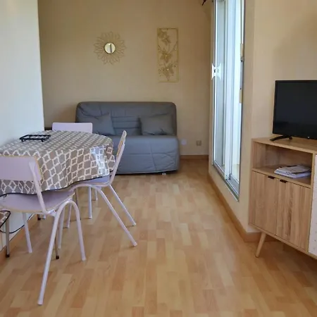 Daire Studio In Villerssurmer With Wonderful Lake View And Balcony Villers-sur-Mer
